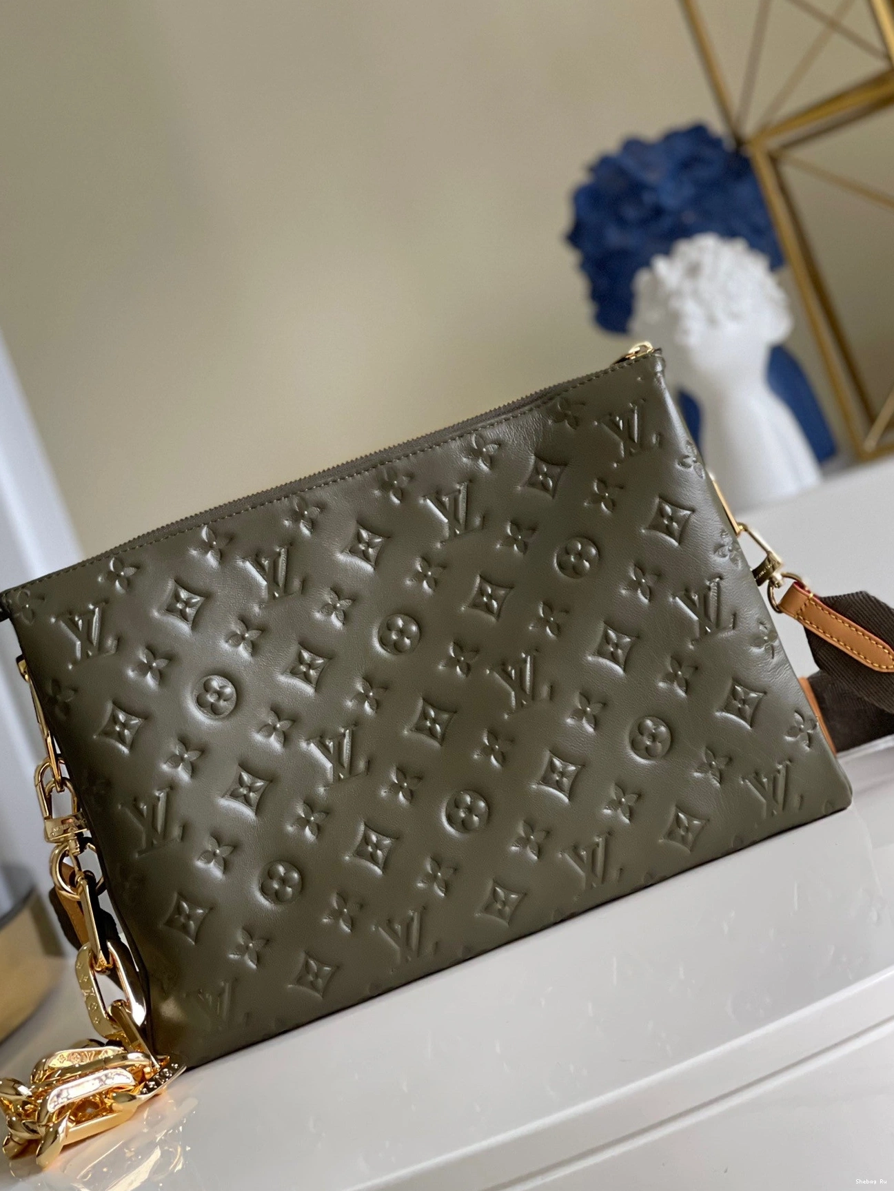 LOUIS MM VUITTON COUSSIN 0807